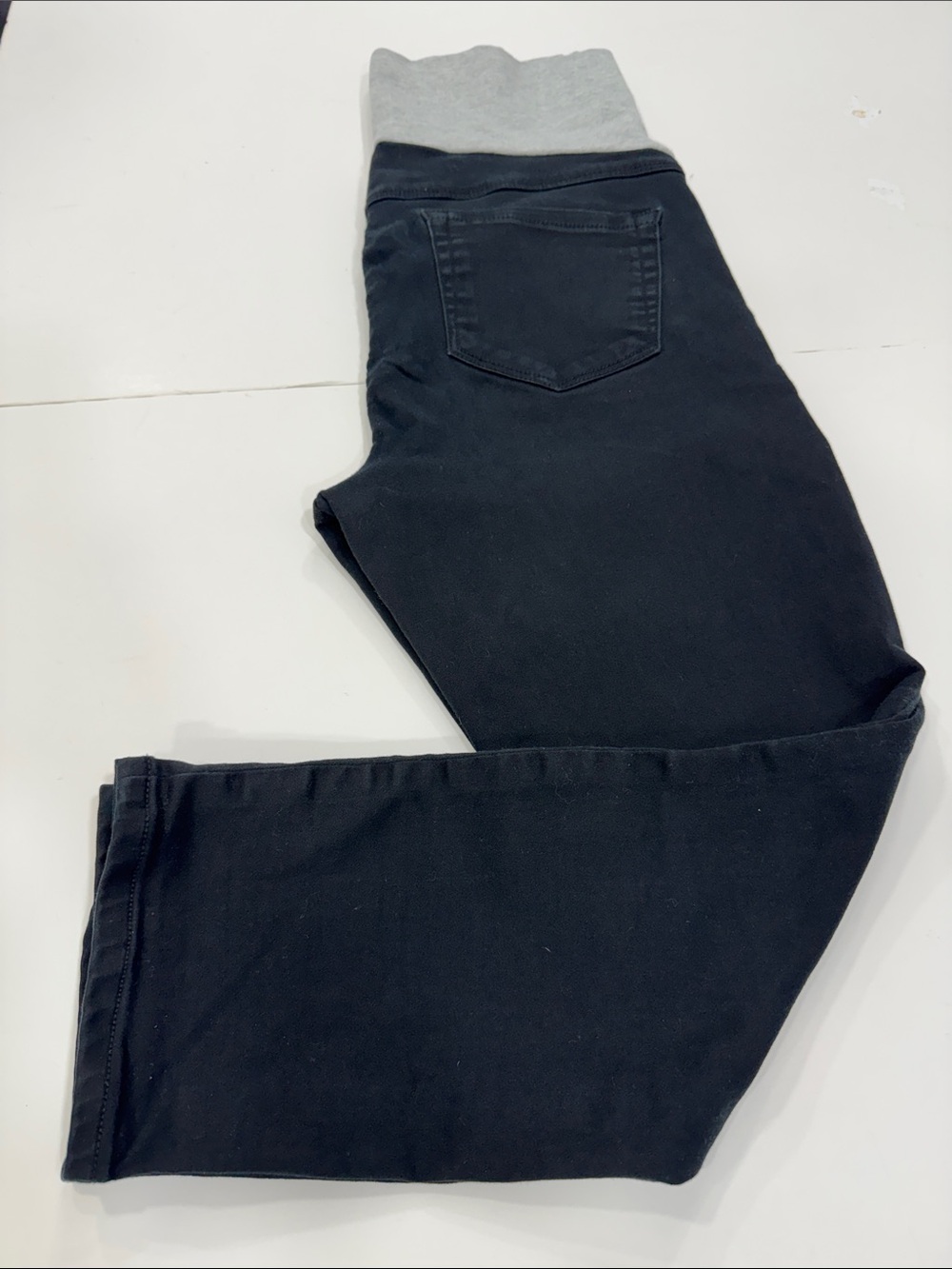 Thyme Maternity Black Slim Fit Jeans – Women’s Medium | Full Panel